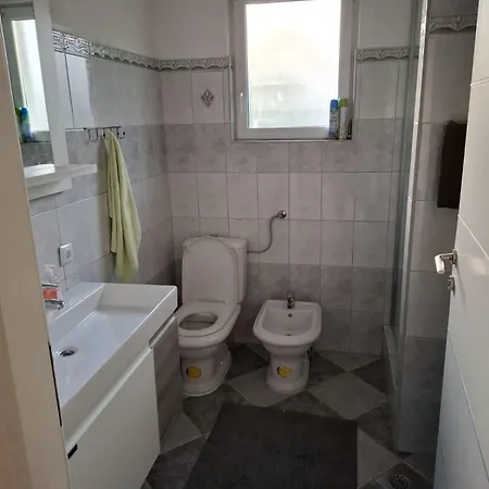 Keco Apartment